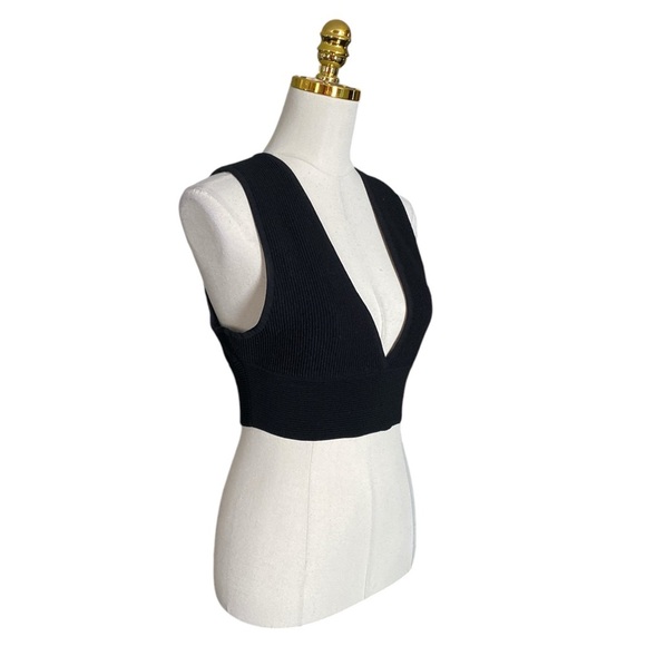 ARITZIA BABATON Black Sculpt Knit Deep V Tank Top Women’s Size L - Picture 5 of 10